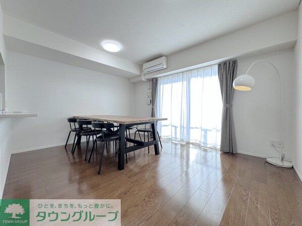 ロイヤルパークスERささしま WESTの物件内観写真